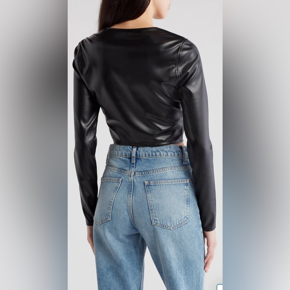 AFRM x Revolve: Aida Top - Picture 3 of 6